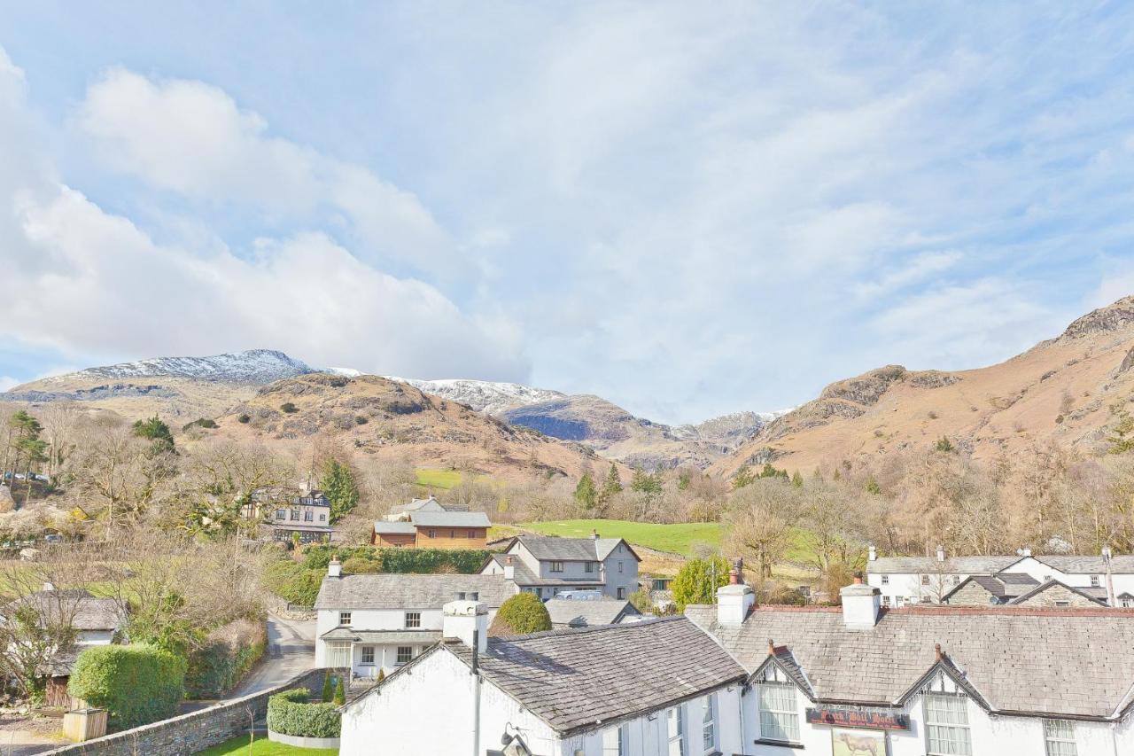 The Yewdale Inn And Hotel Coniston Village Exterior foto