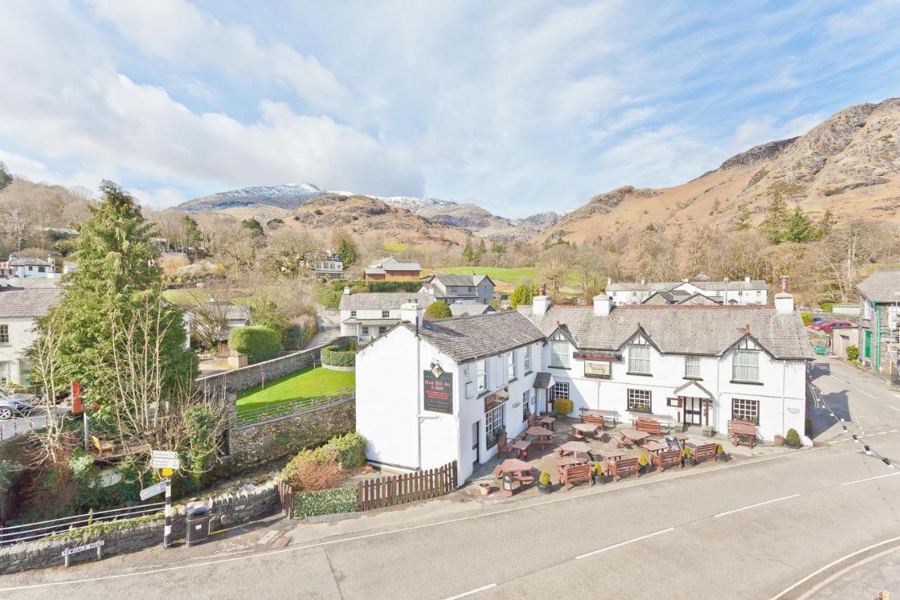 The Yewdale Inn And Hotel Coniston Village Exterior foto